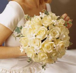 The FTD� Champagne Dreams� Bouquet